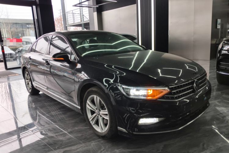 Used Volkswagen Magotan 2025 Zhongxiang Version 280TSI DSG Comfort Edition