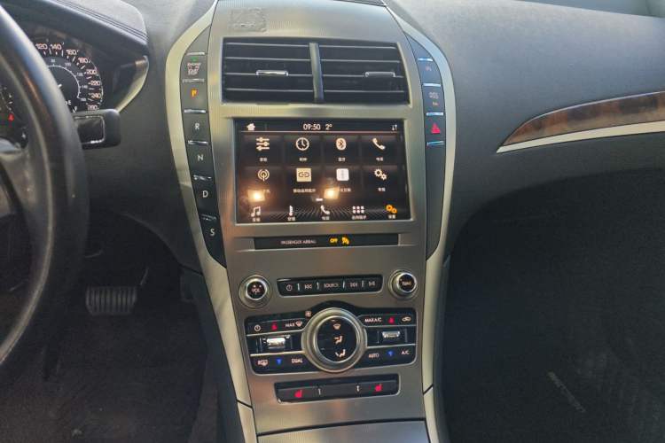 Used Lincoln MKZ 2019 2.0T Luxury Edition China VI
