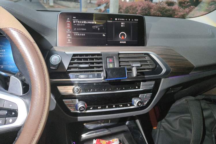 Used BMW X3 2021 xDrive28i Luxury Package Audio And AC Panel