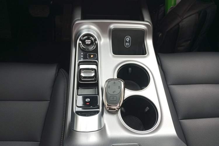 Used GAC Trumpchi Trumpchi E8 2024 Honor Series 2.0L Honor Edition