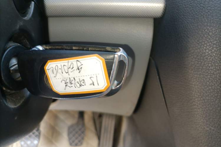 Used Skoda Octavia 2015 Classic Model 1.6L Manual Eado Version