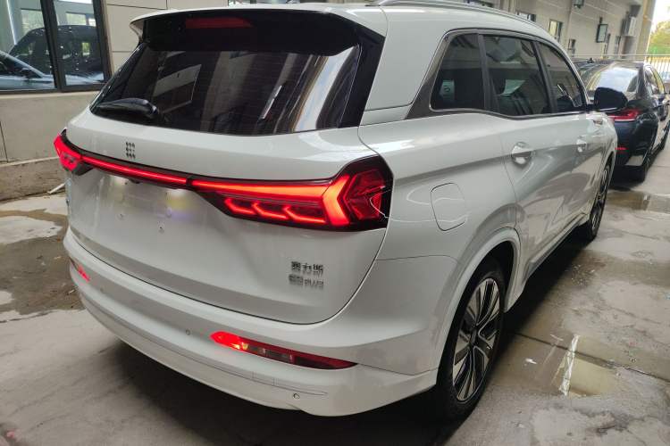 Used Landian E5 PLUS 2025 165 km Long-Range Version 7 Seats
