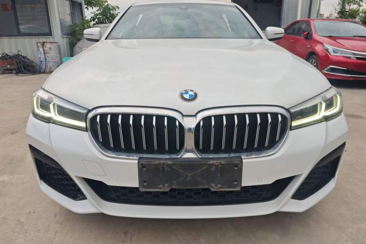 Used BMW 5 Series 2022 Restyled 525Li M Sport Package Front
