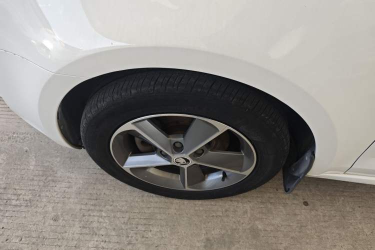 Used Skoda Octavia 2016 1.6L Automatic Smart Drive Edition