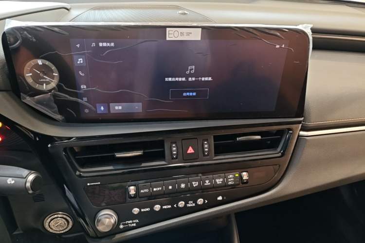 Used Lexus ES 2022 200 Excellence Edition
