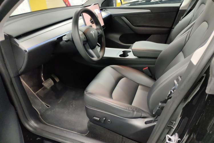 Used Tesla Model Y 2024 Rear-Wheel-Drive Version