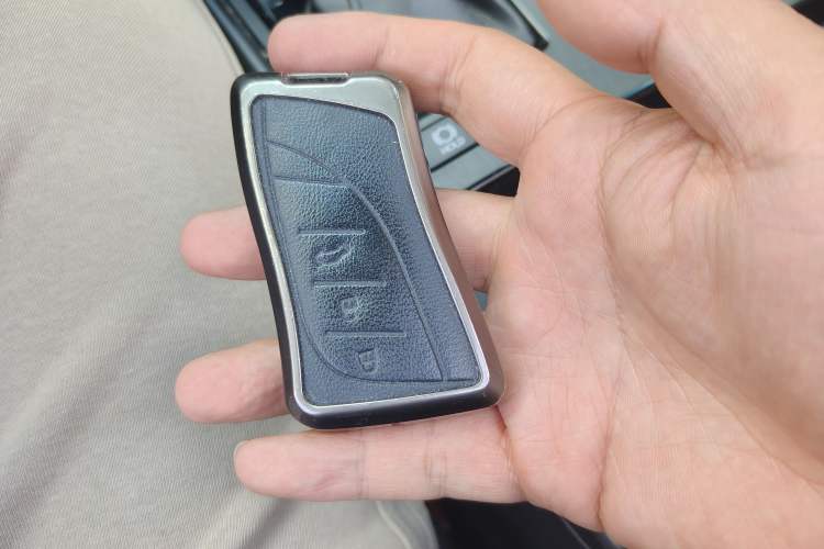 Used Lexus ES 2022 300h Excellence Edition