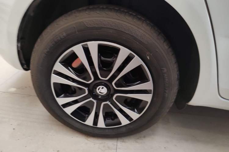 Used Skoda Fabia 2014 1.4L Automatic Crystal Edition