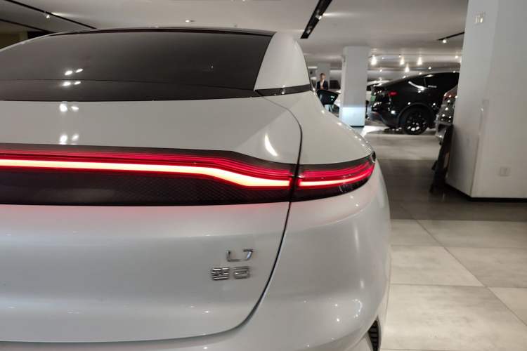 Used IM L7 2022 Pro Model Right Rear Taillight