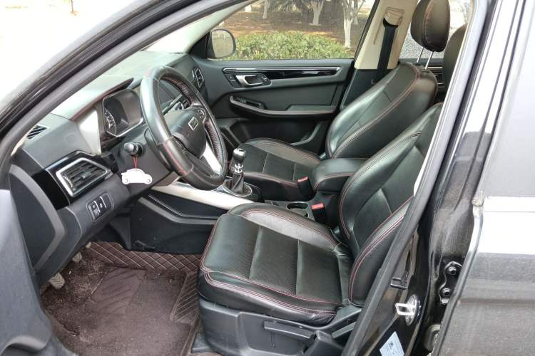 Used Zotye Domy X5 2015 1.5T Manual Luxury Model China V Standard
