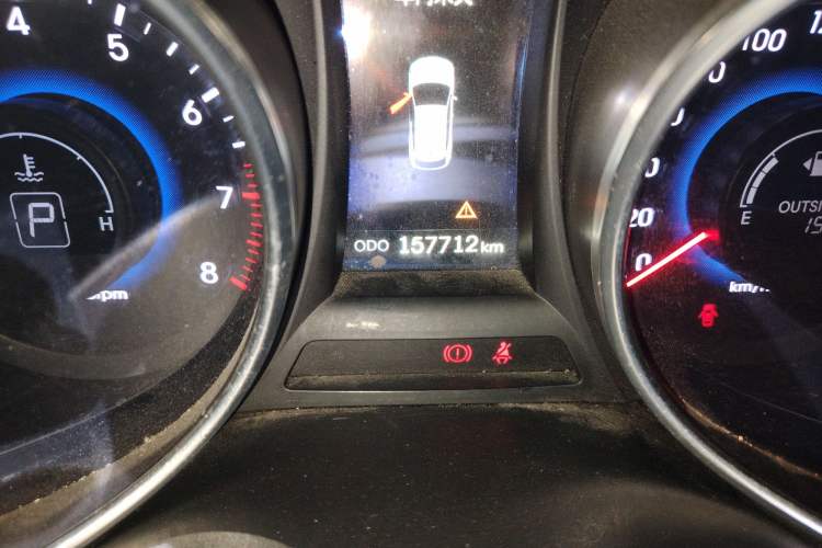 Used Hyundai Santa Fe 2013 2.4L Automatic 2WD Comfort Edition
