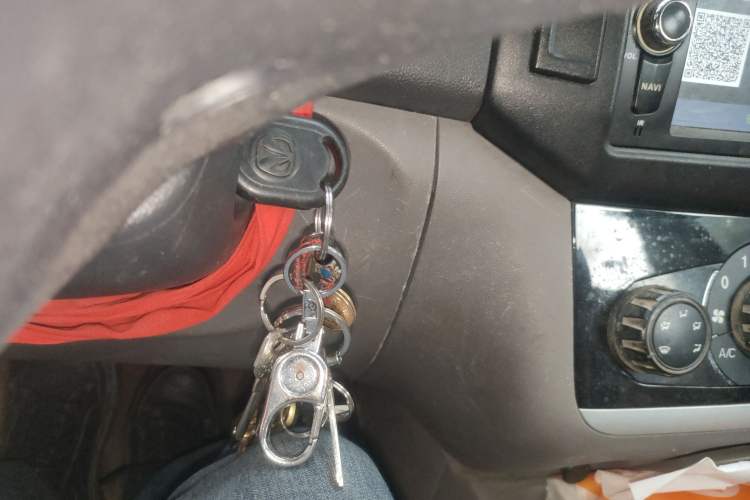 Used BAIC Weiwang M20 2015 1.2L economy version A122