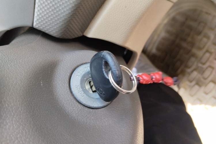 Used Hyundai Verna (older generation) 2010 Sedan 1.4L Manual Comfort GS