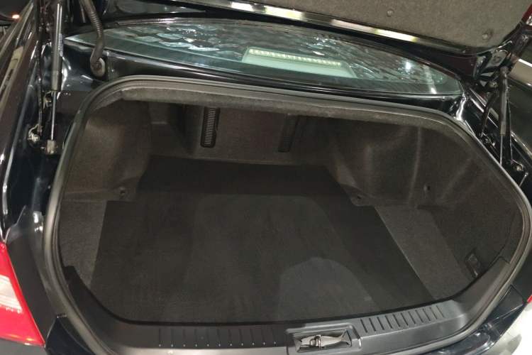 Used Hongqi H7 2015 2.0T Technology Model