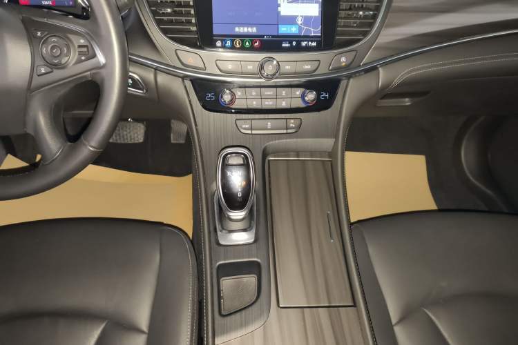 Used Buick LaCrosse 2021 652T Luxury Model
