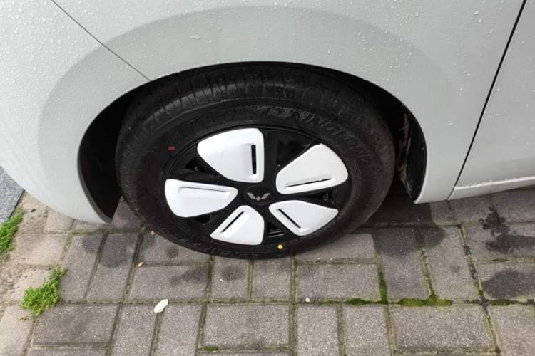 Used Wuling Hongguang MINIEV 2025 Four-Door Version Advanced Edition