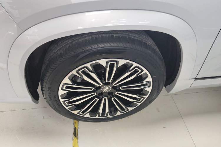 Used JETOUR Shanhai L9 2025 1.5TD 2DHT Flagship Edition 6 Seats Exterior 4