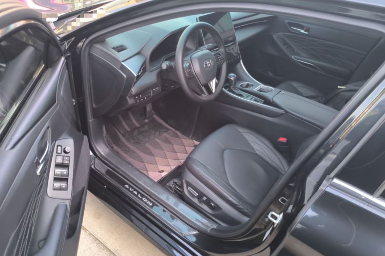 Used Toyota Avalon 2022 Dual-Engine 2.5L XLE Premium Edition
