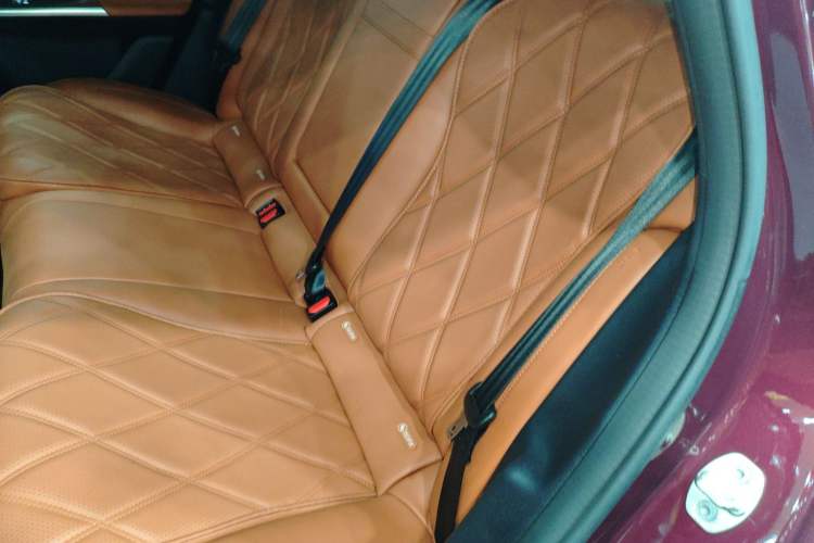 Used Chery Fulwin A9L 2025 Model, 260 Ultra-Long Range Prestige Edition Left Rear Seat