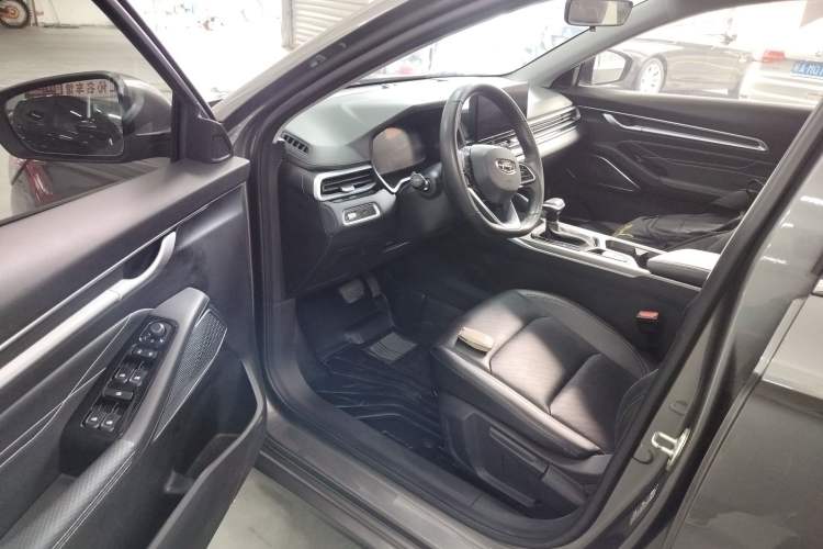 Used Geely Auto Emgrand 2022 4th Generation 1.5L CVT Luxury Model
