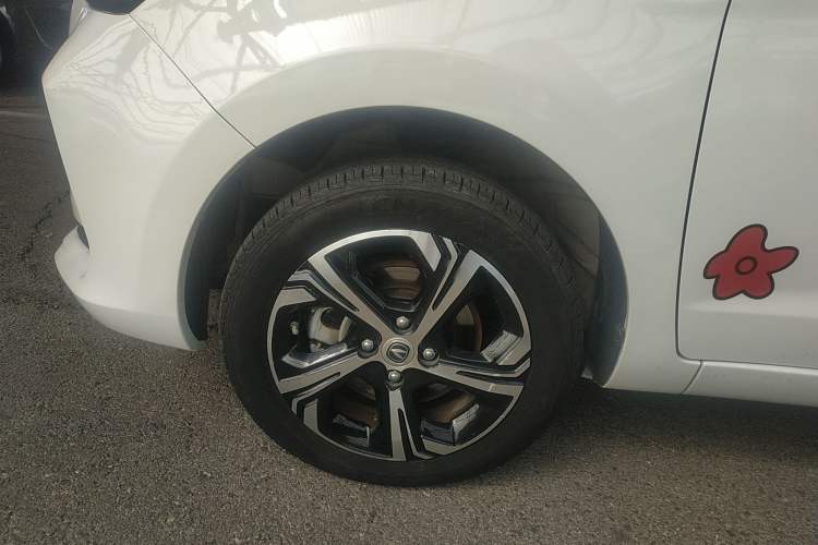 Used Oshan Benni E-Star 2022 Qingxin Edition Colorful Model Lithium Iron Phosphate
