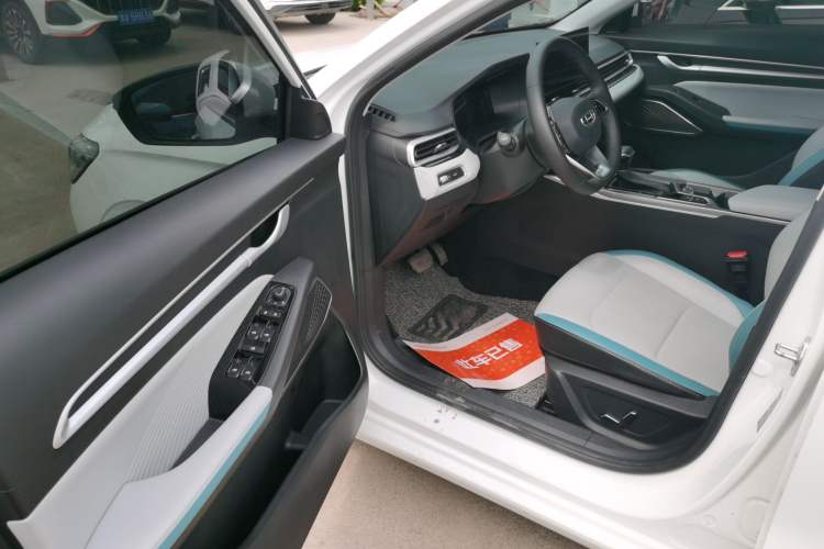 Used Geely Auto Emgrand 2023 4th Generation Champion Edition 1.5L CVT Flagship Model