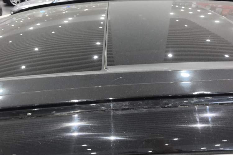 Used Lynk & Co 06 EM-P 2023 EM-P 126 Long-Range Halo Roof