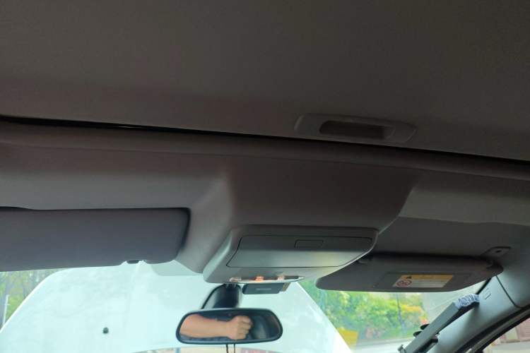 Used Peugeot 3008 2013 1.6THP Automatic Prestige Edition Headliner