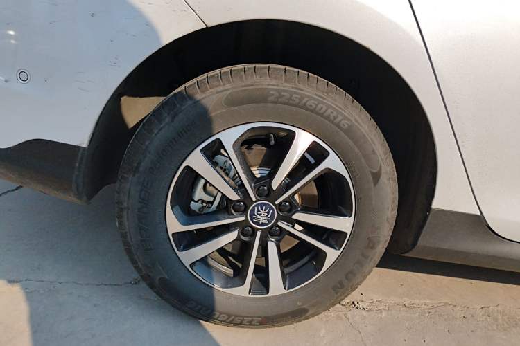 Used BYD Qin PLUS 2025 DM-i Smart Drive 120KM Superior Model