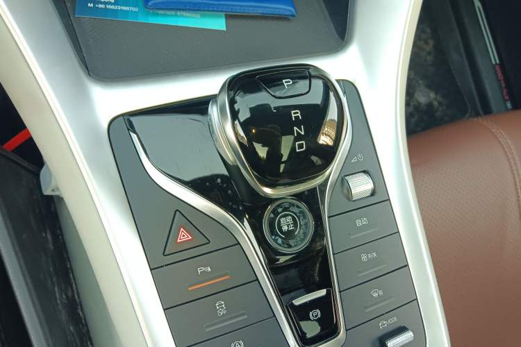 Used BYD Song Pro New Energy 2023 Champion Edition DM-i 71KM Beyond Model Gear Lever