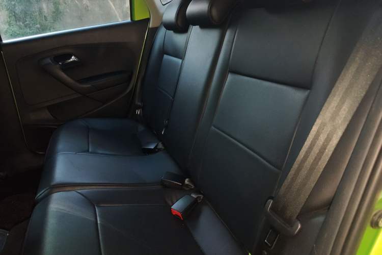 Used Volkswagen Polo 2014 1.6L Automatic Comfort Edition