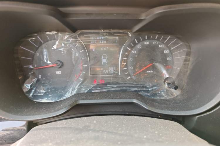 Used GAC Trumpchi GS4 2017 200T Manual Two-Wheel Drive Comfort Edition Odometer Close Up