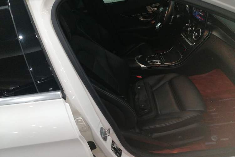 Used Mercedes-Benz C-Class 2020 C 260 L Sport Edition Right Front Seat