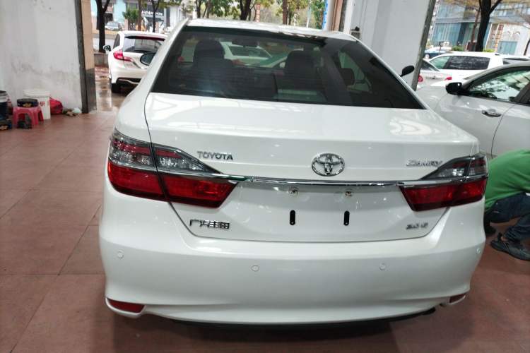 Used Toyota Camry 2015 2.0G Premier Edition