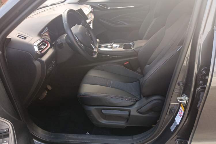 Used Oshan X5 2021 1.6L CVT Luxury Model
