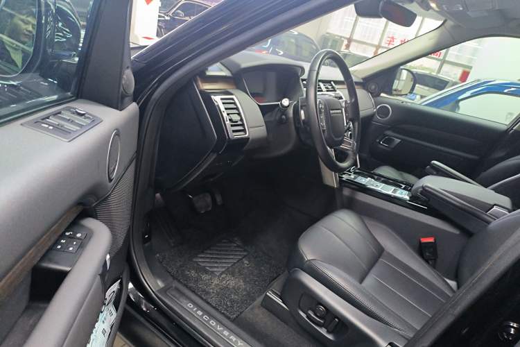 Used Land Rover Discovery 2018 3.0 SC V6 HSE
