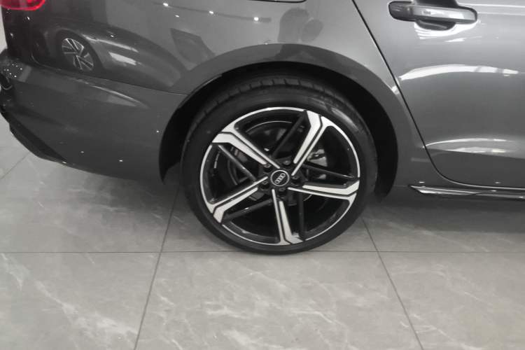 Used Audi A4L 2024 40 TFSI Luxury Dynamic Edition