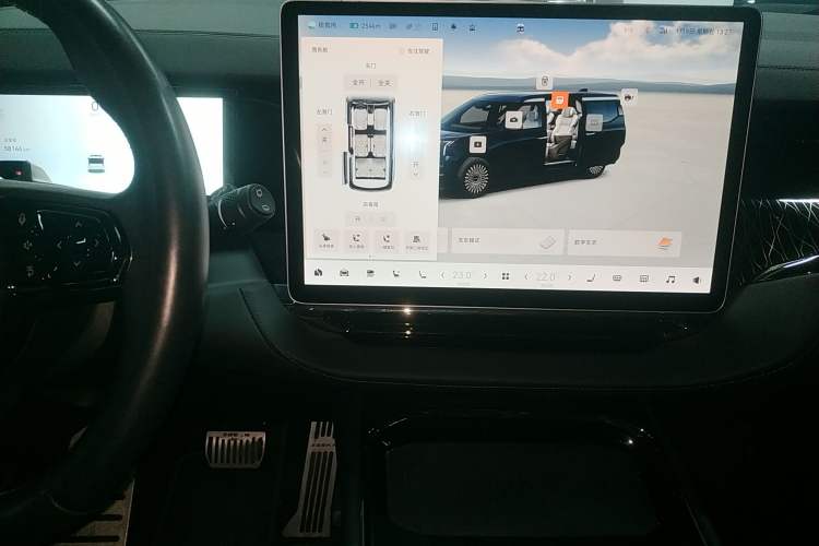 Used Zeekr 009 2022 Revised WE Version
