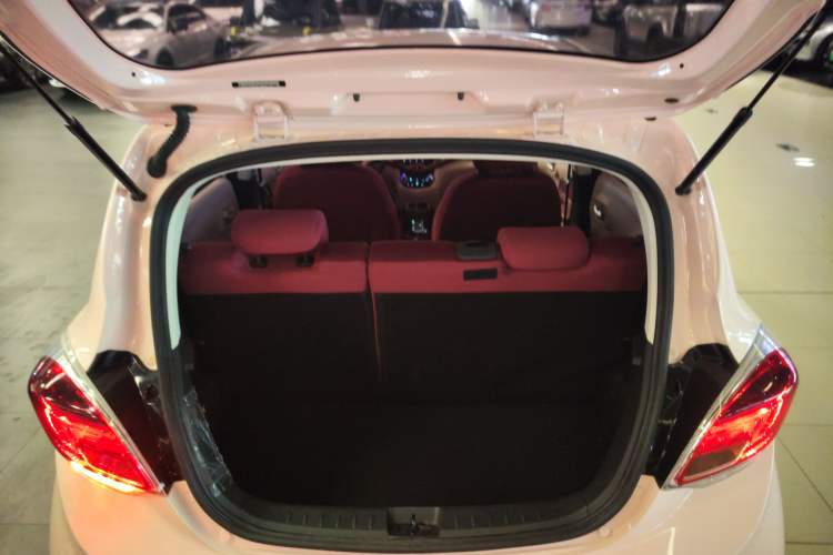 Used Oshan Benni E-Star 2021 National Edition Colorful Version Lithium Iron Phosphate (31.86 kWh)