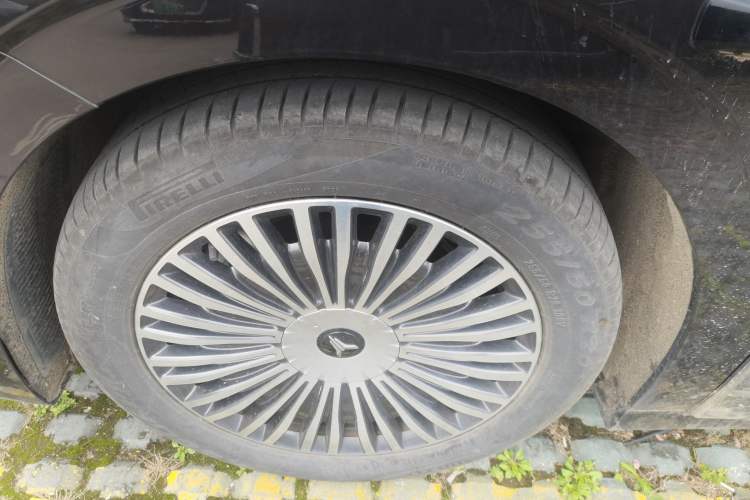 Used VOYAH Dream 2025 PHEV Four-Wheel-Drive Flagship Version – Qiankun Edition
