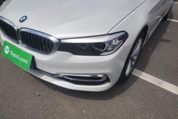 Used BMW 5 Series 2019 525Li Luxury Package
