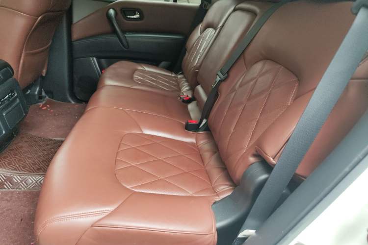 Used Nissan Patrol 2018 4.0L LinkedIn Edition Left Rear Seat