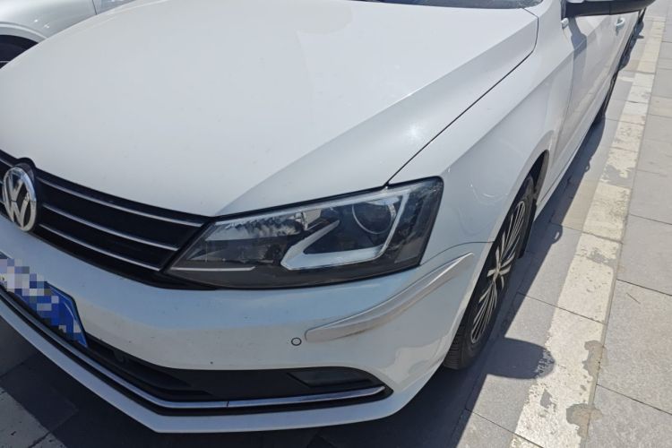 Used Volkswagen Sagitar 2017 230TSI Automatic Luxury Edition