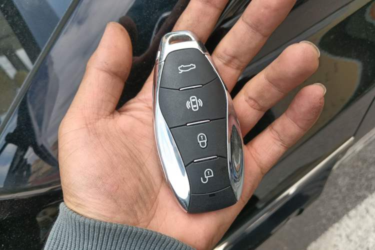 Used Hongqi EH7 2024 820 Pro