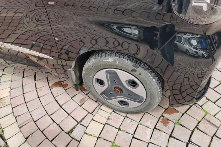 Used Wuling Zhiguang New Energy 2025 Model 305km Ambitious Edition