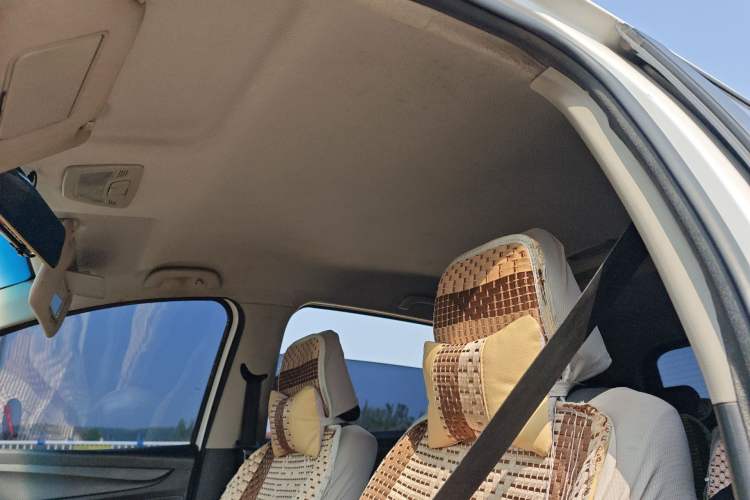 Used Baojun 730 2019 1.5L Manual Fashion Model 7-seater China VI