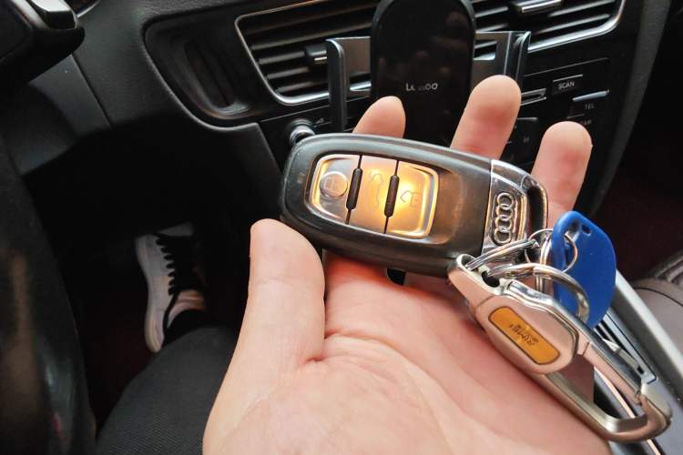 Used Audi Q5 2015 40 TFSI Trendy Edition
