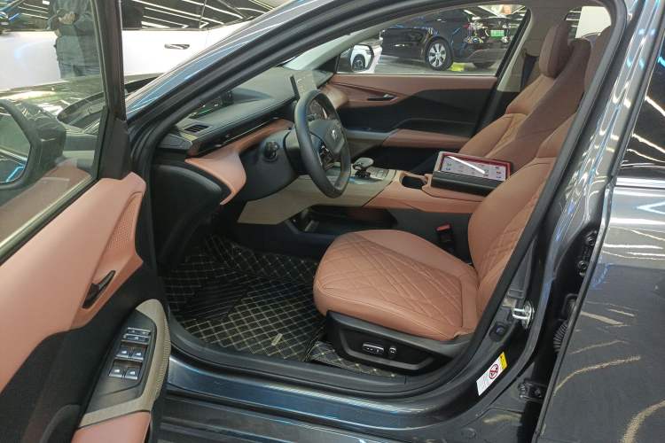 Used CHANGAN NEVO A05 2024 145 Pro Driver Seat