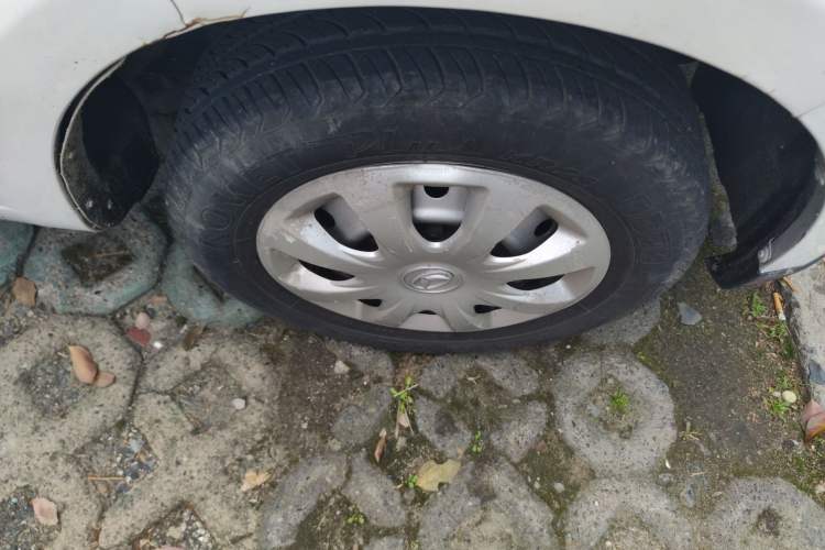 Used HYOSOW H2 2016 H2E 1.5L Classic Model BJ415A Right Front Wheel Hub