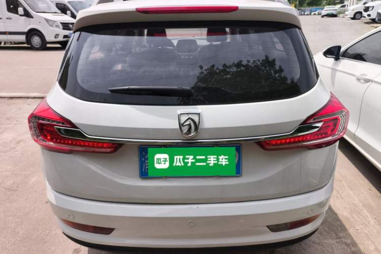 Used Baojun 310W 2017 1.5L Manual Fashion Edition China VI Rear